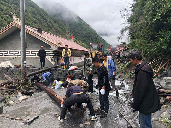 甘孜"防汛速度"跑赢8场山洪泥石流_fororder_九龙县柏林村提前组织