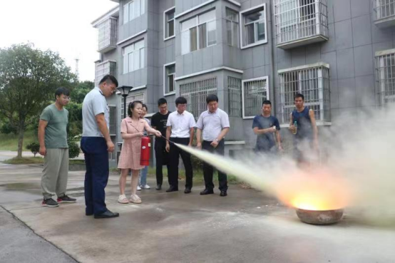 峡江县消防救援大队“套餐式”服务扎实推进“我为群众办实事”活动