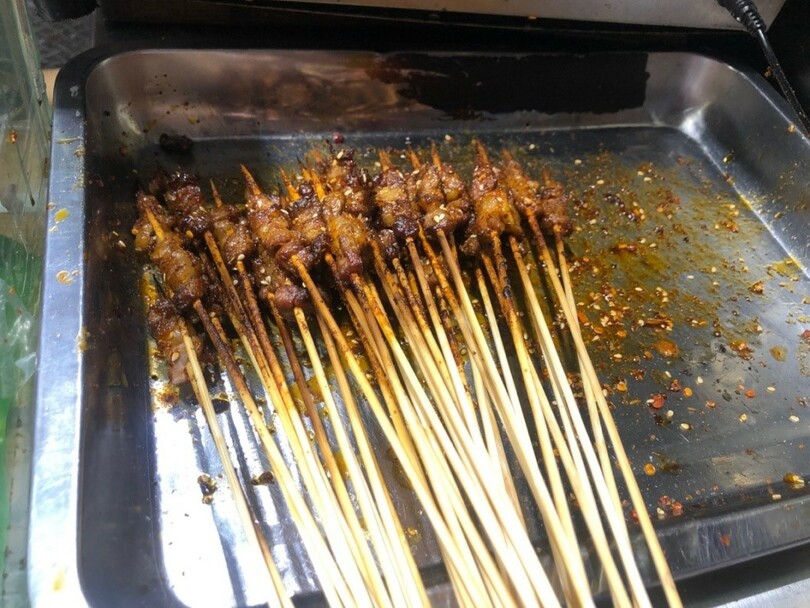 ค่ำคืนเมืองคุนหมิง อาหารพื้นบ้านหลากหลาย_fororder_0913-8