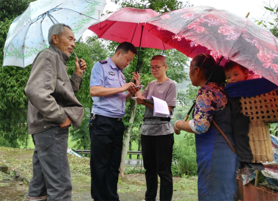（转载）【迎庆2号】大竹县公安局东柳派出所贴心服务群众 扎实抓好“一标三实”基础信息采集工作
