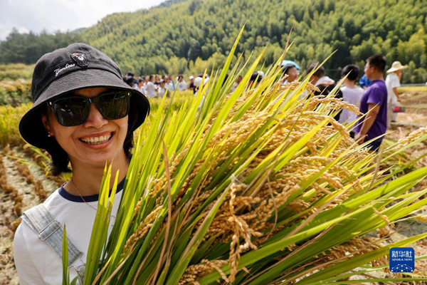 การฟื้นฟูการท่องเที่ยวอย่างเป็นระเบียบในวันชาติสะท้อนการป้องกันโควิด-19 ตามปกติของจีนได้ผล_fororder_1127924809_16330891668191n