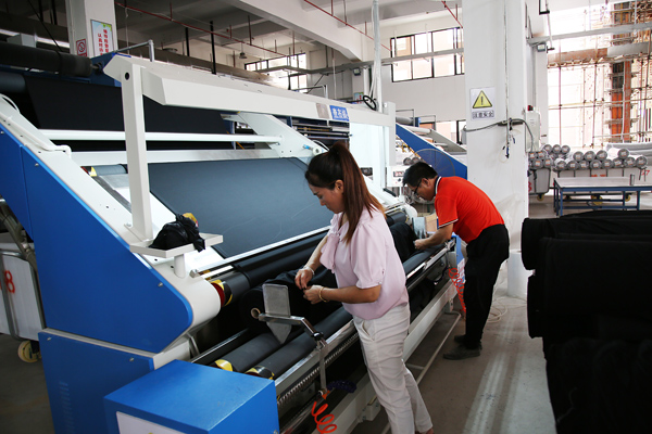 贵港市平南县打造纺织服装千亿产业集群