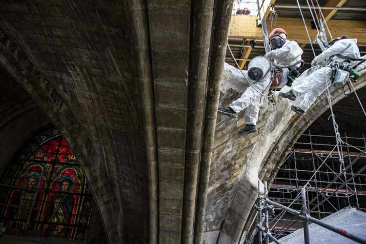 巴黎圣母院第一阶段安全加固工作已结束 修复工作预计冬季启动