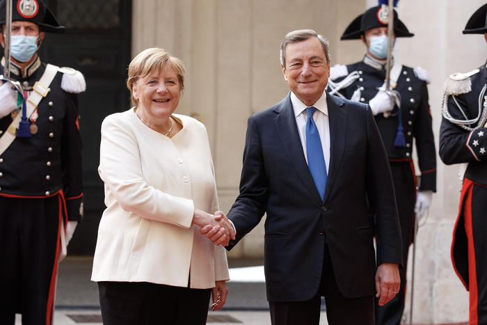 德国总理默克尔对意大利进行“告别访问”