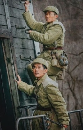 《长津湖》领跑全球票房 外媒：中国国产电影的又一次胜利