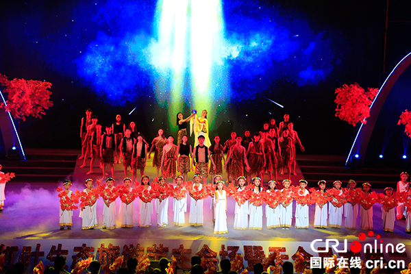 图片默认标题_fororder_2017红叶节晚会-论坛图片摄影余乐-(284)