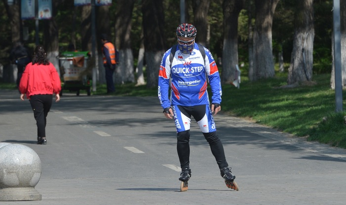 '세계 차 없는 날' 대중교통 이용하기_fororder_4-沈阳