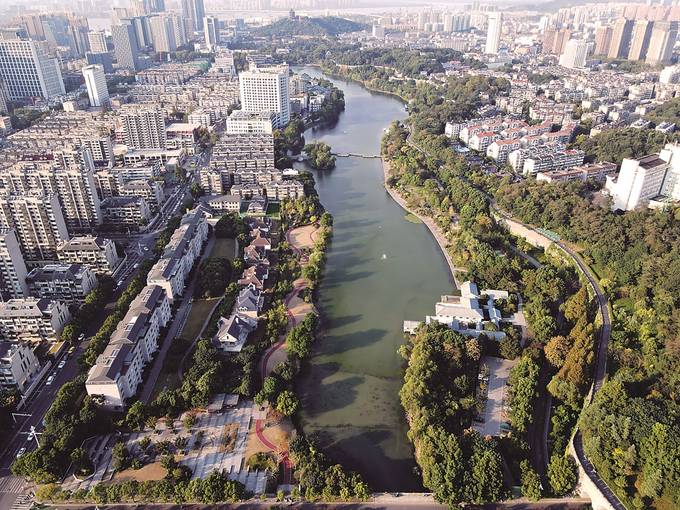 南京市小桃园6公里环护城河绿道全线贯通