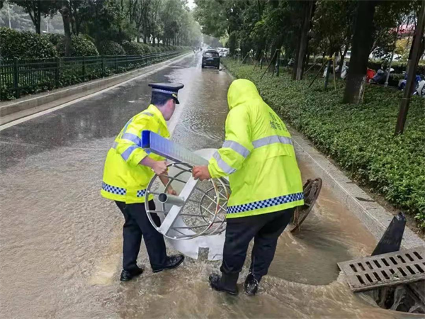 西安市雨水天气增多 西安航天基地多举措做好防范应对_fororder_图片4