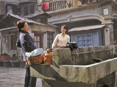 《霞光》轻喜剧式写谍战佟丽娅演绎彪萌“女英雄”