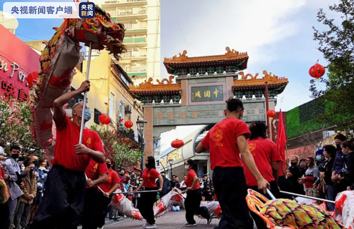 阿根廷布宜诺斯艾利斯“中国城”举行活动 庆祝国庆中秋双节