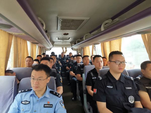 （转载）四川宜宾高县公安局全面启动长宁6.0级地震战时思想政治工作