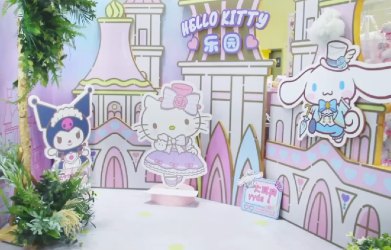 บู๊ธ “เฮลโล คิตตี้” ได้รับความนิยมในงานการ์ตูนและแอนิเมชั่นนานาชาติจีน_fororder_130d99f3cdbec1f81e44133335a173b