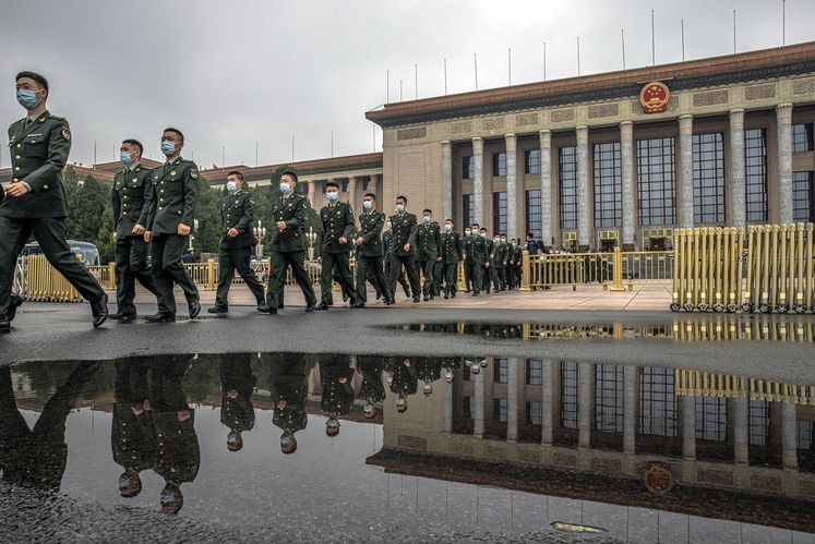 “සීතල යුද්ධය යනු වර්තමාන චීන-ඇමරිකා තත්ත්වය වටහා ගැනීමේ වැරදි ආකාරයක්” නිව්යෝර්ක් ටයිම්ස් කියයි_fororder_merlin_196010766_245d6335-2687-46d9-97f7-9563b7f4b44c-superJumbo