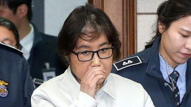 梨花女子大学前任校长崔京姬被判处2年有期徒刑