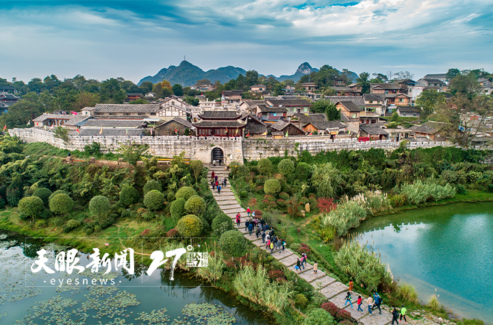 (中首)“大公园”风景正好 从国庆黄金周看贵州旅游产业化