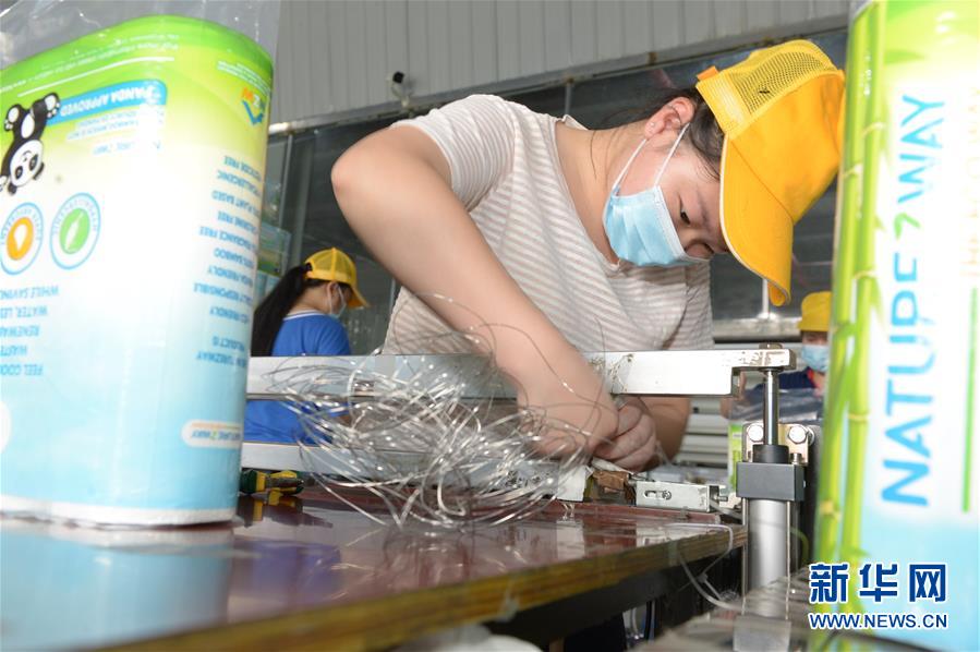 贵州赤水:生机勃勃的竹产业