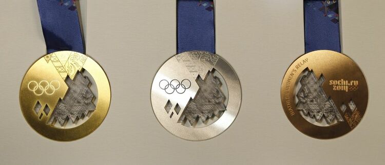 这是索契冬奥会的奖牌.