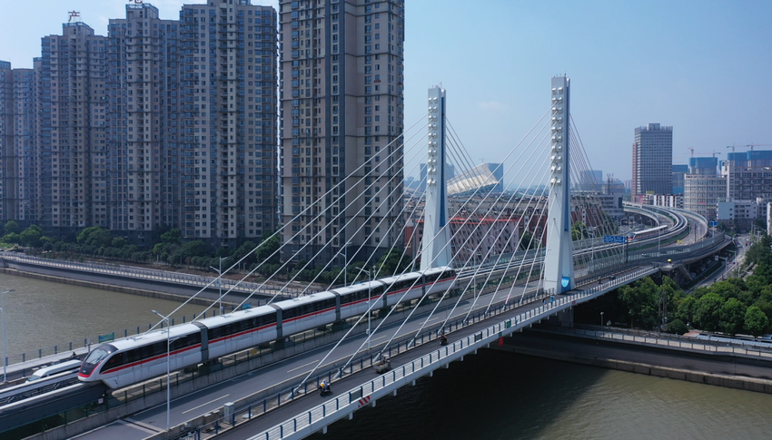 国内首条连续钢构跨座式单轨在安徽芜湖投入运营_fororder_图片32
