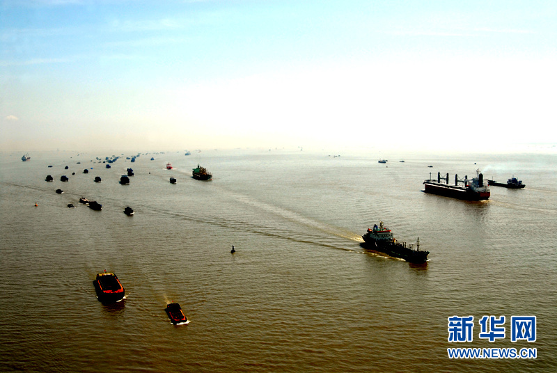 前三季度长江引航中心引领船舶数量逾5万艘次