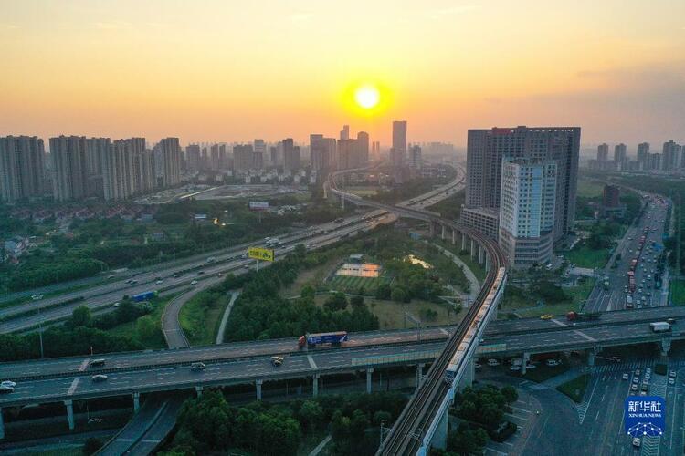 新思想引领新征程&middot;时代答卷丨御风而行向未来&mdash;&mdash;习近平总书记谋划推动长三角一体化发展谱写新篇章