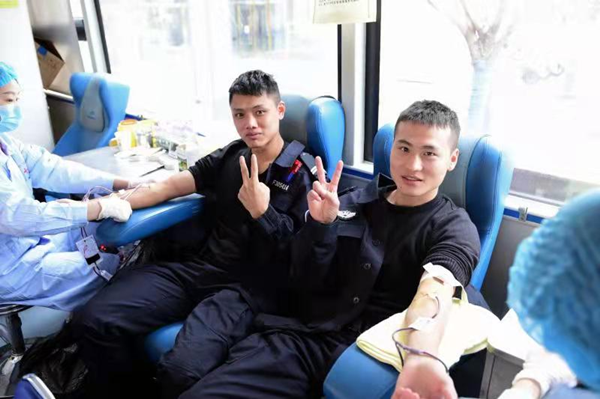 【原创】重庆云阳150余名民警辅警积极参与无偿献血_fororder_图片1