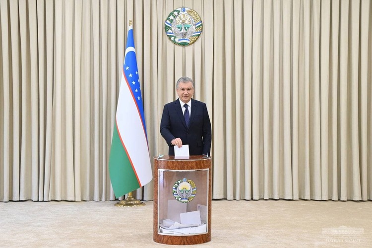 初步计票结果显示：乌兹别克斯坦总统米尔济约耶夫将连任