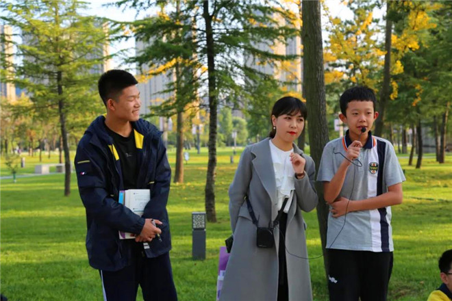 西安航天基地多种形式为学生扣好人生“第一粒扣子”_fororder_图片101