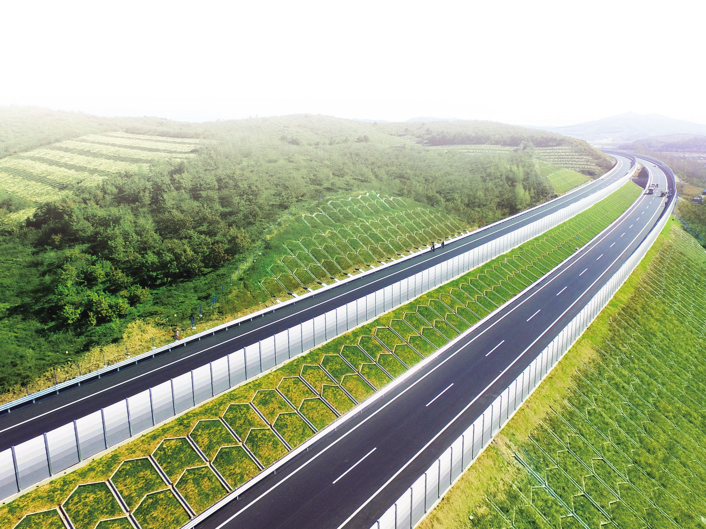 东双高速公路老营至石岭段项目建设纪实