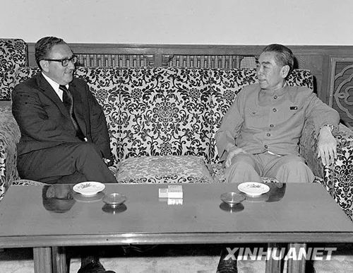 东西问中美对话 | 芮效俭：美国“从实力地位出发”与中国打交道为何不可行？