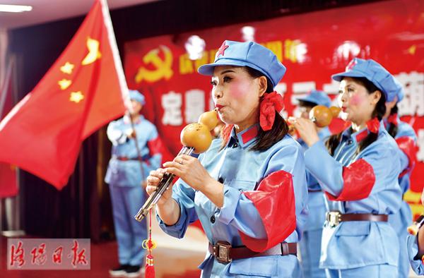 洛阳:多彩活动庆七一 洛阳:多彩活动庆七一