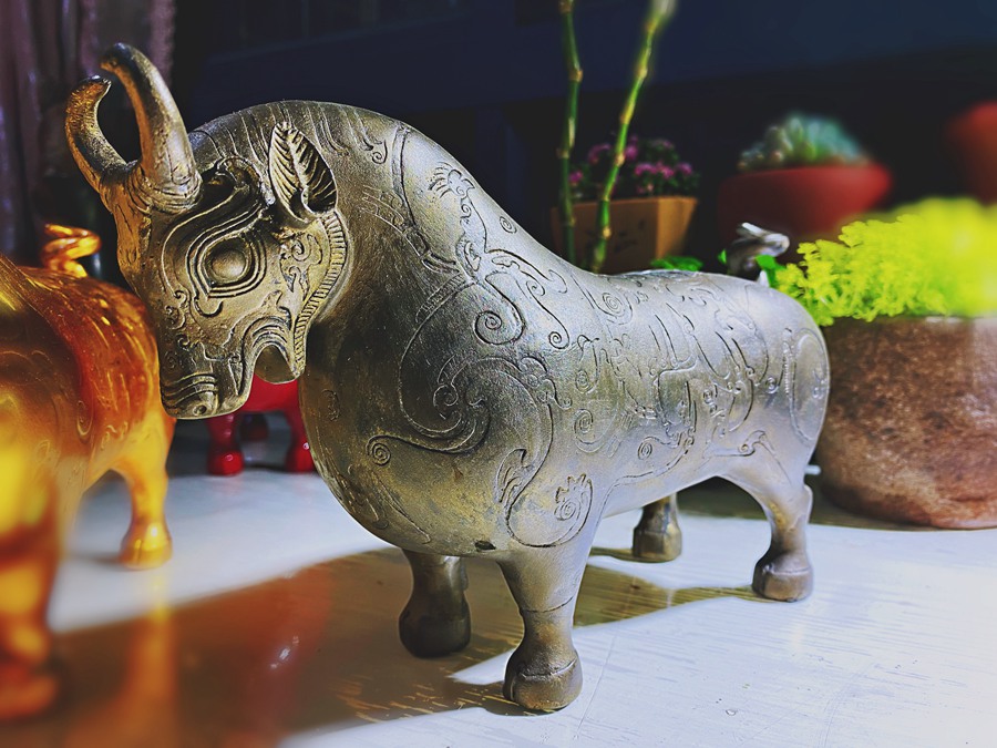 探访福建“非遗”技艺:被西方誉为“东方黑宝石”的脱胎漆器,如何延续百年辉煌?