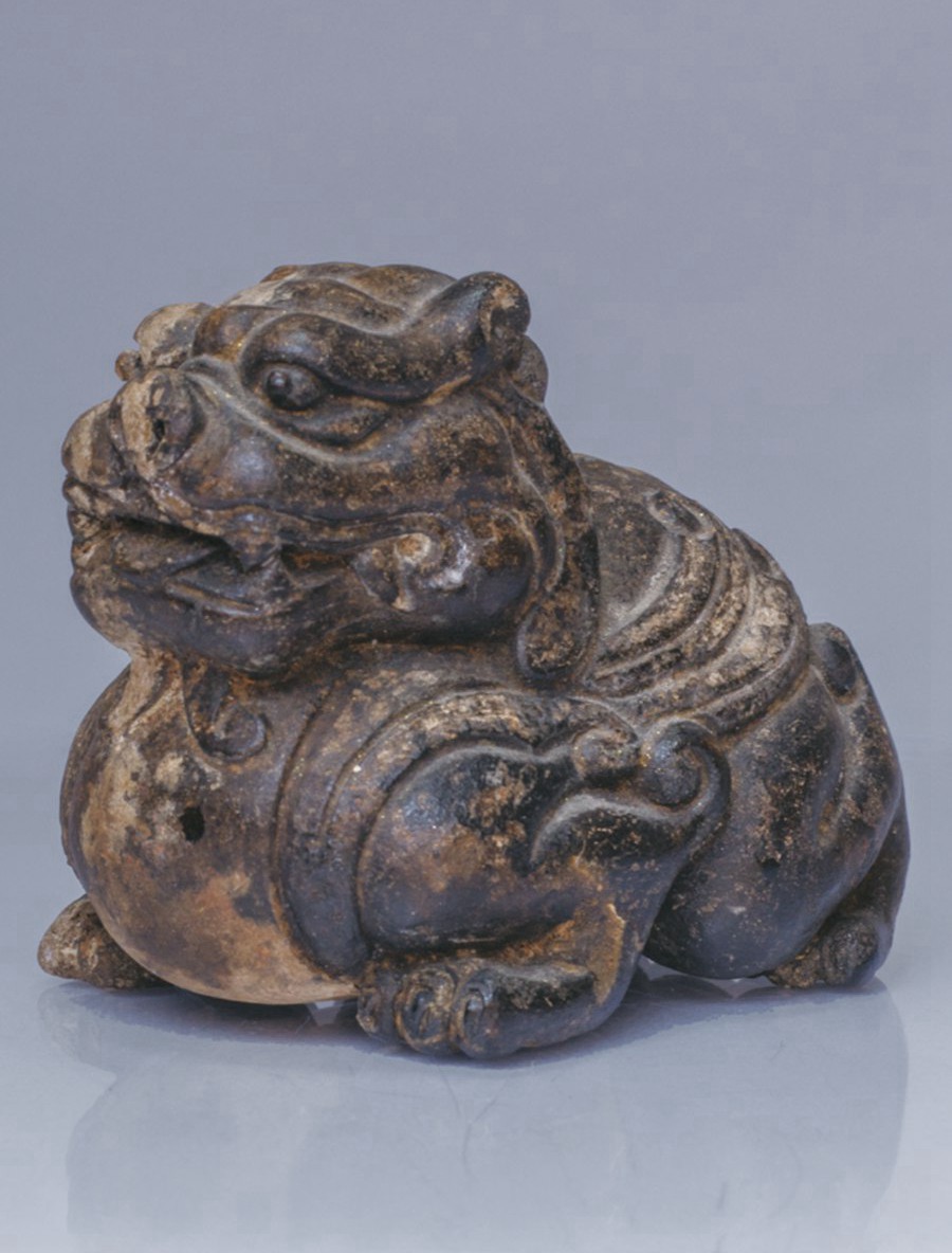 探访福建“非遗”技艺:被西方誉为“东方黑宝石”的脱胎漆器,如何延续百年辉煌?