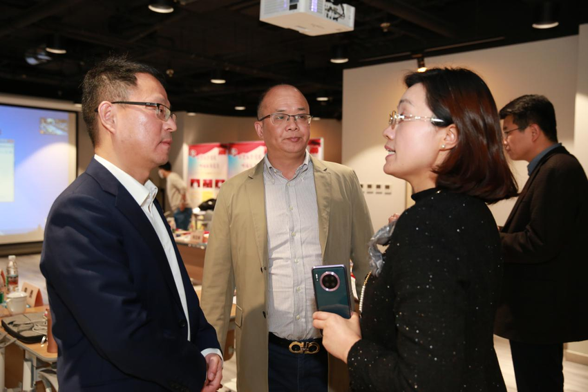 创新智慧城市标准 全球新型智慧城市（SMILE指数）评估评级专家委员会正式成立