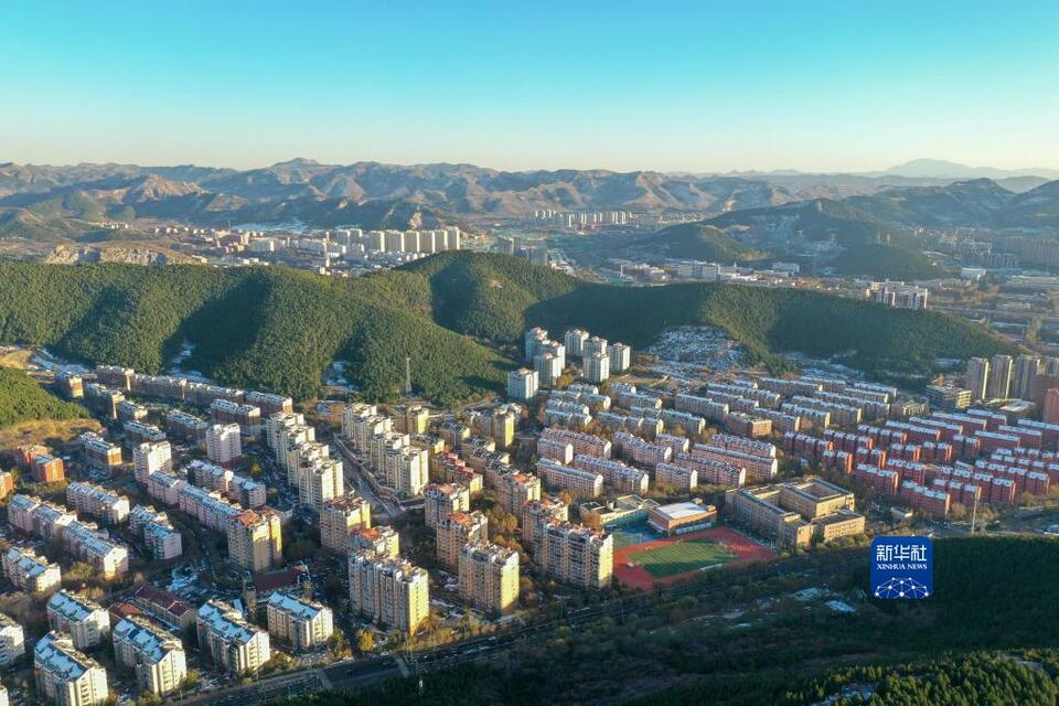 济南：山体修复展城市美景