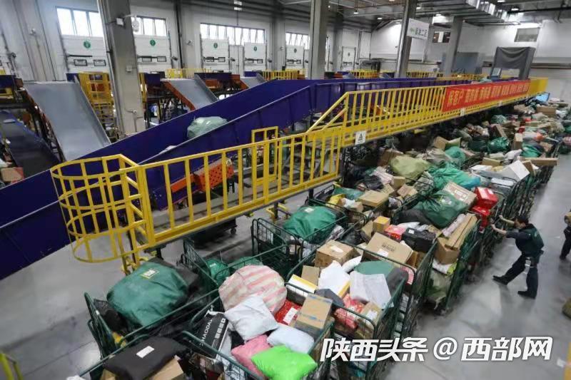 (转载)服务保障“双十一” 空港有速度 有力度 更有温度