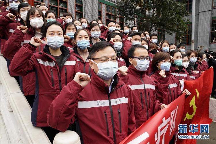 “始终把人民群众生命安全和身体健康放在第一位”——中国抗疫彰显“生命至上、人民至上”理念