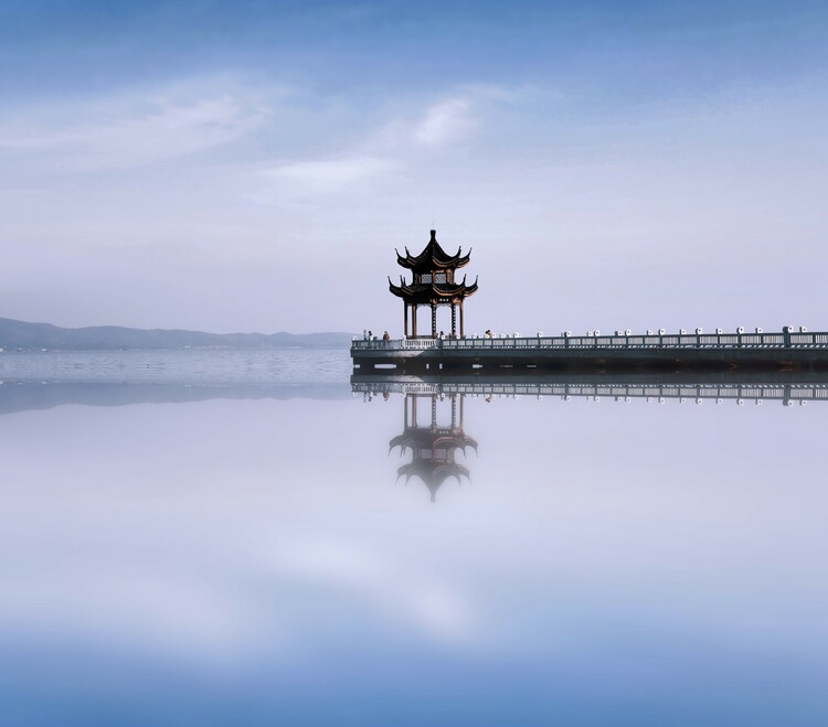 无锡滨湖:湖光潋滟映山色 醉美风景入画来