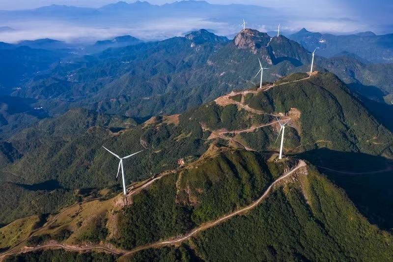广西容县：风力发电助力绿色经济