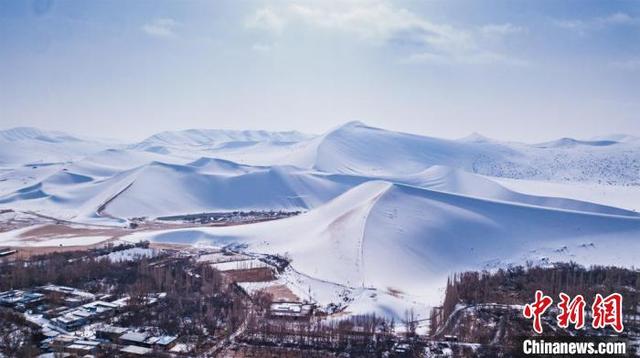 Dunhuang Menyambut Salji Pertama_fororder_dunh3