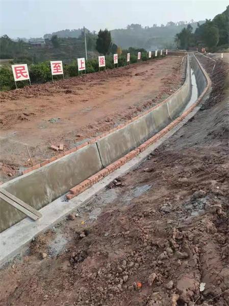 (转载)自贡荣县:投资2.7亿元建设61公里“命脉”润泽14.56万亩良田