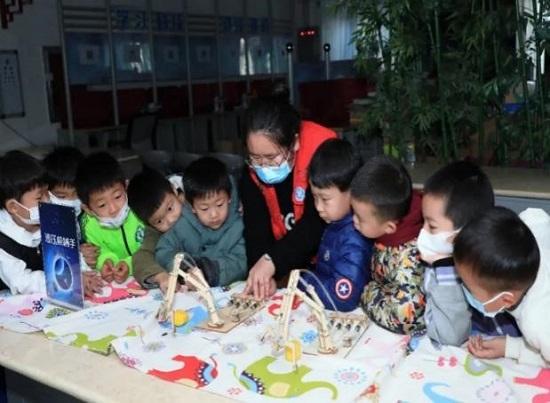 ����ʵ�� ���ֳɳ�����ͼǿ��С�Ƽ���ϵ�л