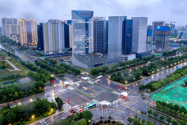 高质量发展开新局|西安航天基地:产业兴带动经济强