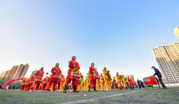 河北正定师范高等专科学校首届文化艺术节开幕_fororder_4