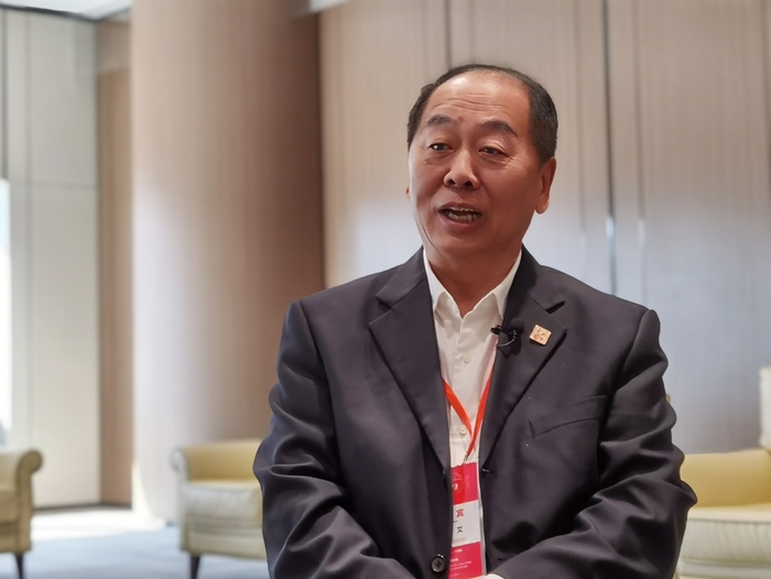 내외 인사들, "중국을 이해하다" 세기적 질문에 답을_fororder_wefza