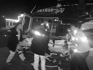 河北14岁学生体育课晕倒 北京派直升机1小时送达