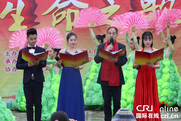 图片默认标题_fororder_配乐诵读《平凡.奉献.丰碑》摄影-沈仁平