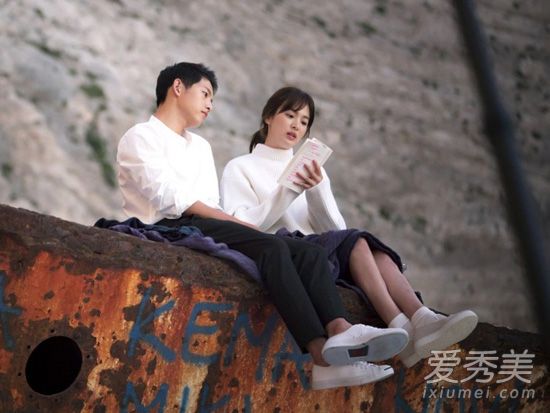 《太阳的后裔》大结局 宋慧乔清新美搭盘点