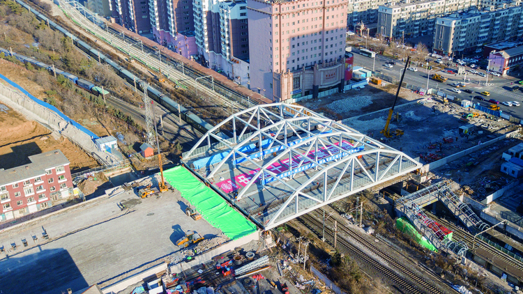 长春西安桥改造工程落梁施工预计2022年1月15日简易通车