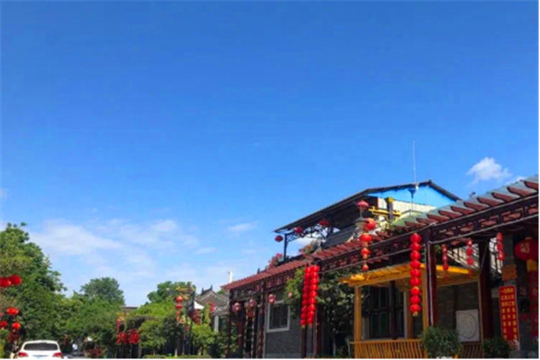 西安市长安区上王村“1+20+1”模式规范农家乐升级管理
